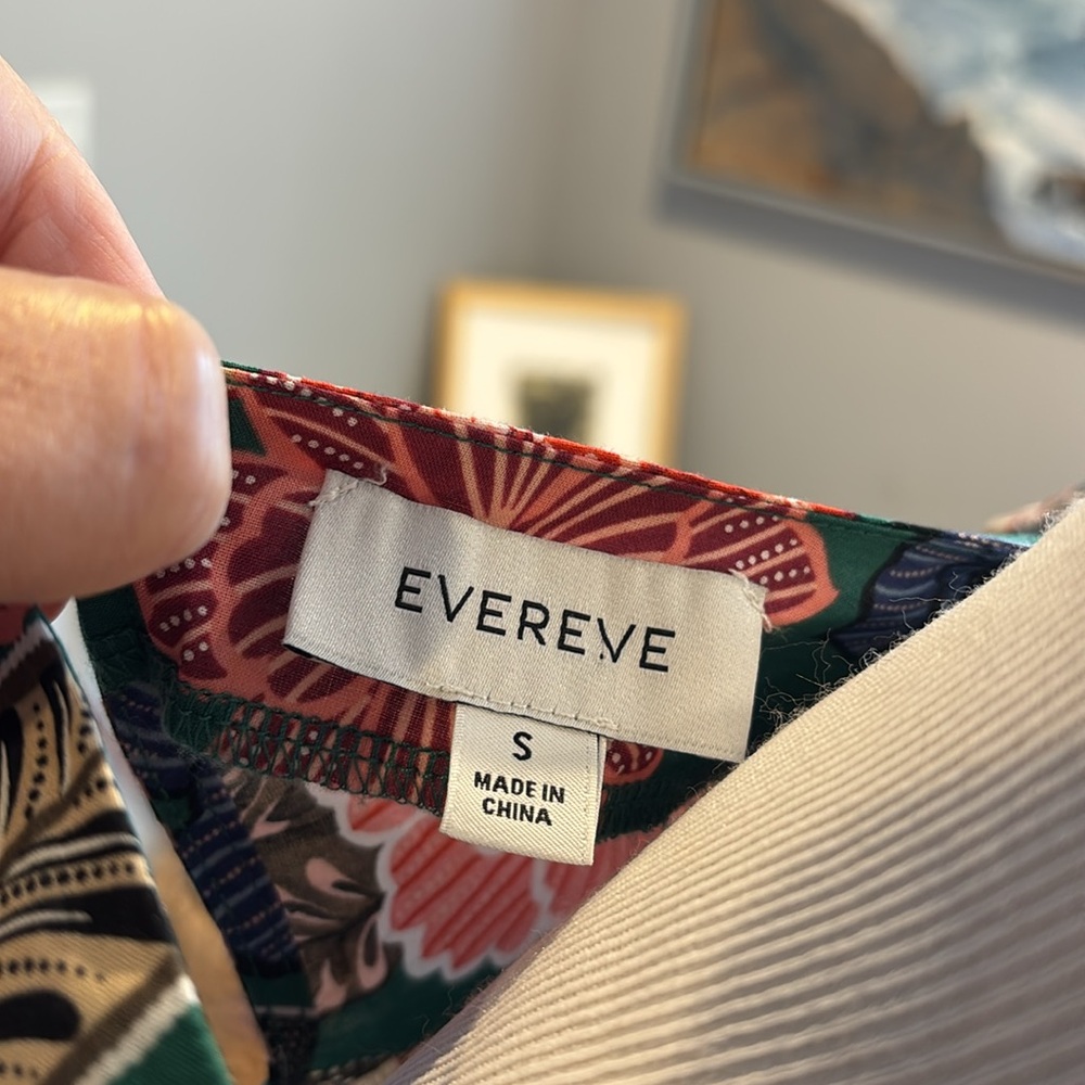 Evereve Green Floral Puff Sleeve Top - Picture 4 of 5